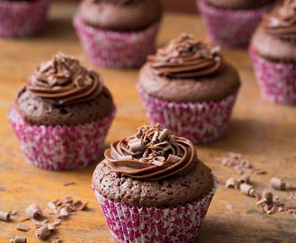 100 Caissettes à Muffins Mini En Papier - Rose & Violet Avec Touches Dorées - Pour Cupcakes, Fêtes, Cuisine En Famille