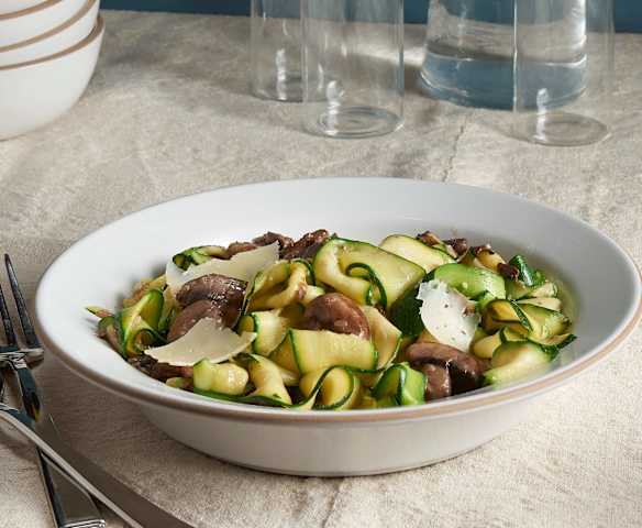 Cheesy Zucchini Pappardelle Cheesy Zucchini Pappardelle