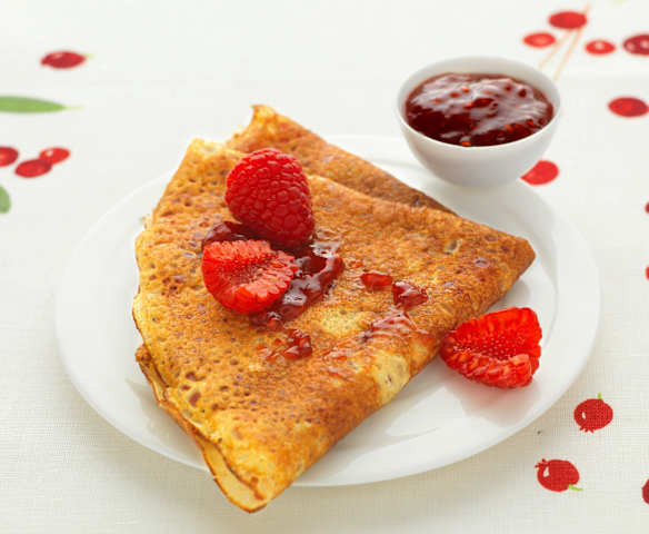 Crêpes sans lactose à la confiture