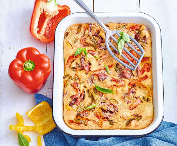 Clafoutis de poivrons à la coppa et au parmesan