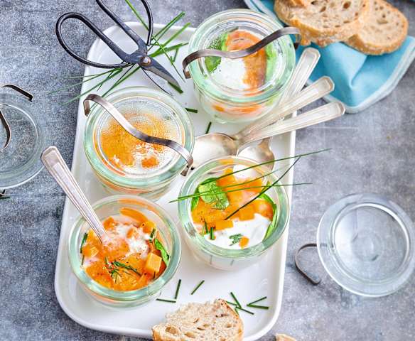 Œuf cocotte aux carottes et à la mimolette