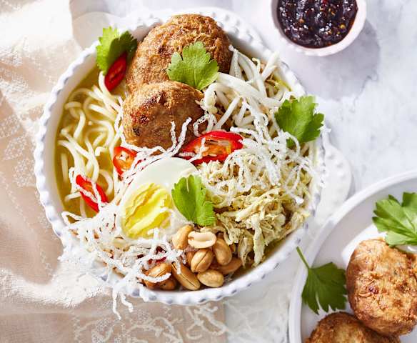 Mee Soto Mee Soto