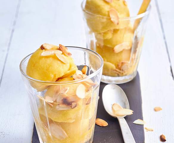 Glace légère aux abricots