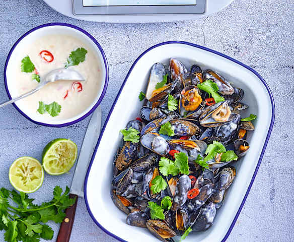 Moules à la marinière thaïe