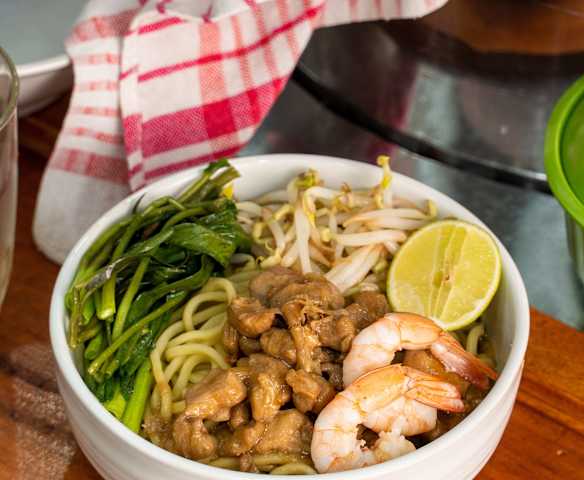 Mi Kangkung Mi Kangkung