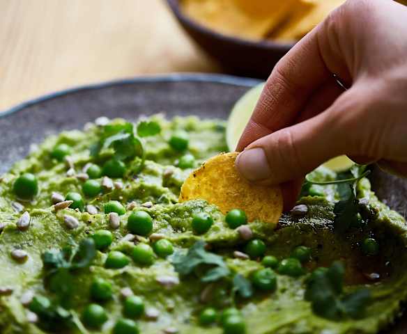 Guacamole picante de guisantes Guacamole picante de guisantes