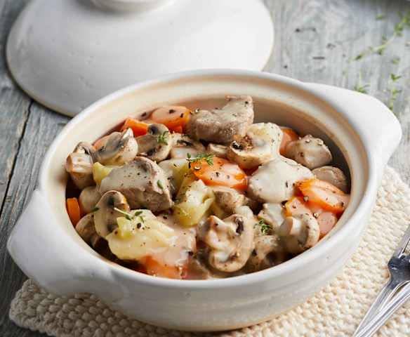 Blanqueta de ternera (Blanquette de veau) Blanqueta de ternera (Blanquette de veau)