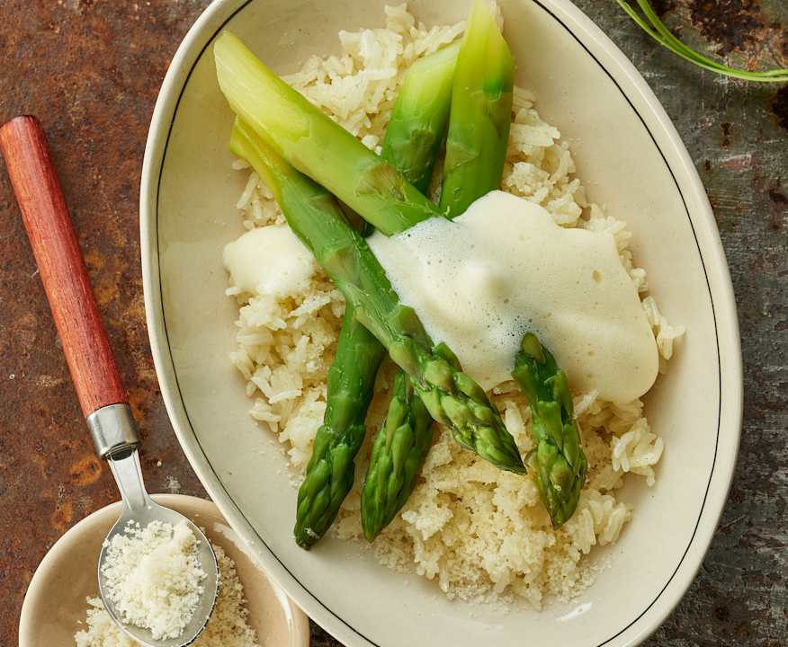 Spargel mit Parmesan-Reis und Zitronen-Zabaglione - Cookidoo® – das ...
