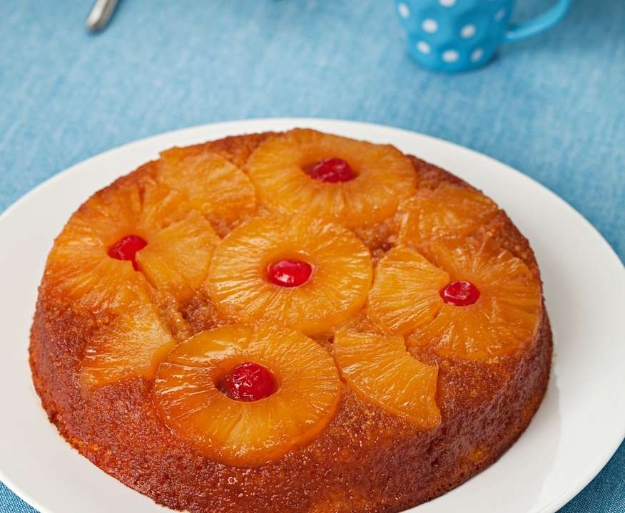 Pastel De Piña
