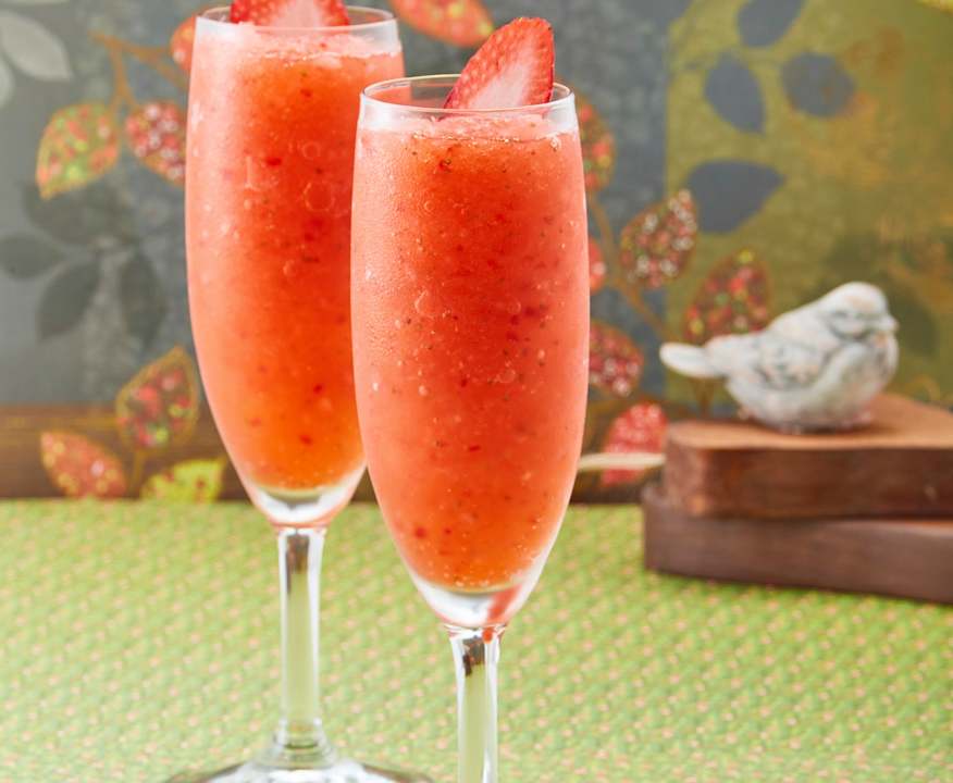 Pink lemonade mimosa - Cookidoo® – the official Thermomix® recipe platform