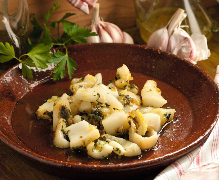 SEPIA レシピ　英語 Pan Grilled Cuttlefish - Sepia a la Plancha - Spain on a Fork