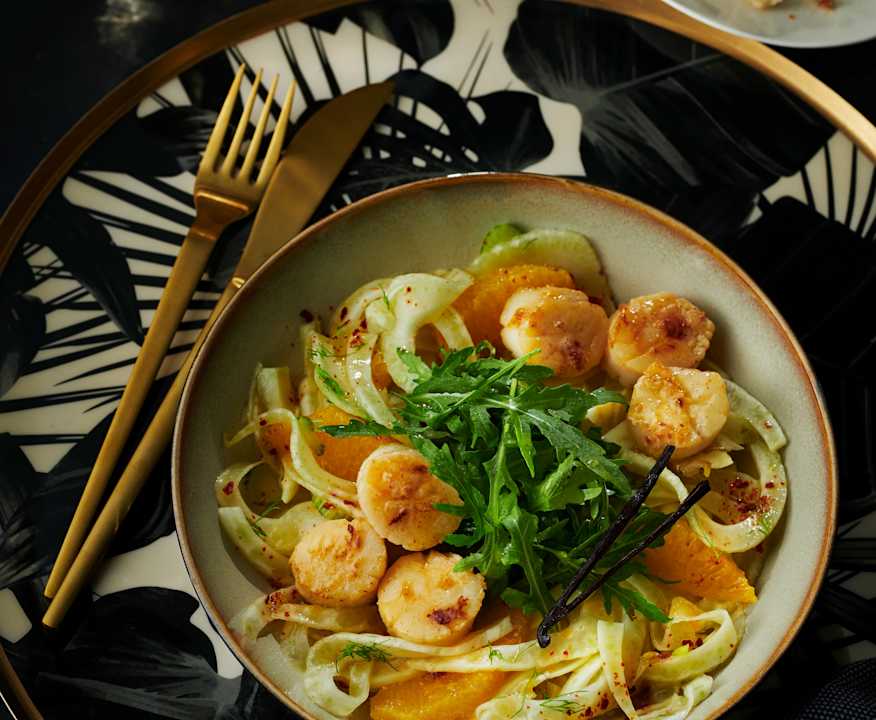 Jakobsmuscheln auf Rucola-Orangen-Salat - Cookidoo® – la nostra ...