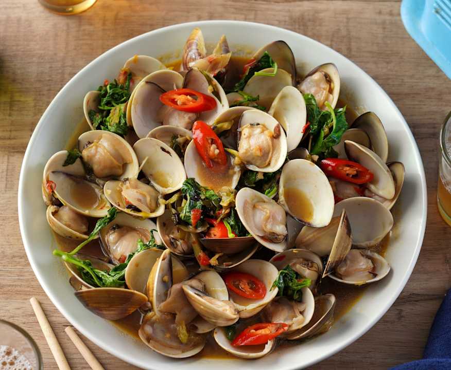 Stir Fried Clams With Basil - Cookidoo® – the official Thermomix ...