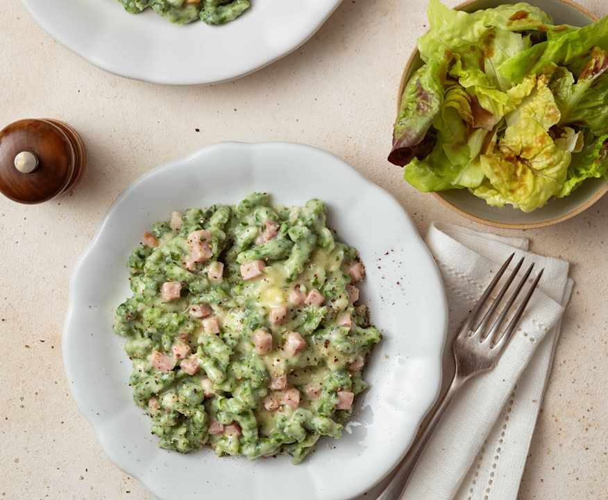 Spinatspätzle mit Schinken-Käse-Sauce - Cookidoo® – la plateforme de ...