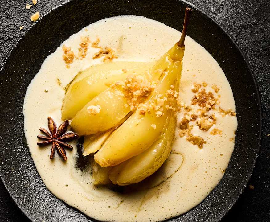 Vanille-Weisswein-Birnen mit Mandelstreuseln - Cookidoo® – Thermomix ... Vanille-Weisswein-Birnen mit Mandelstreuseln - Cookidoo® – Thermomix ...