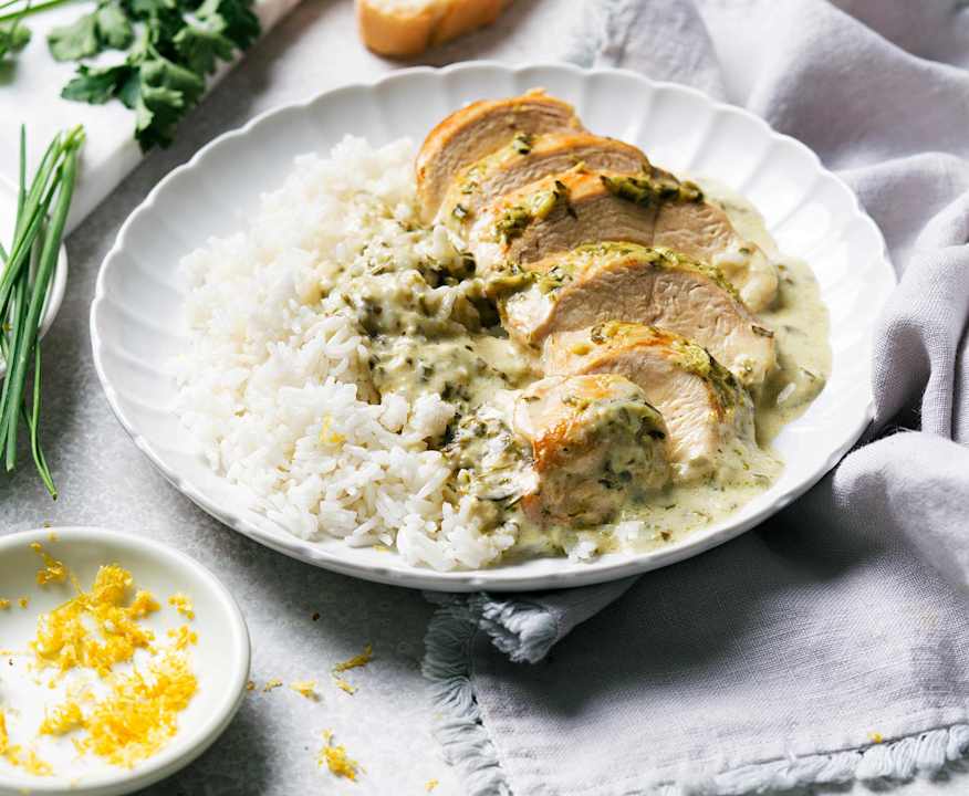 Hühnerstreifen mit Zitronen-Kräutersauce und Reis - Cookidoo® – das ...