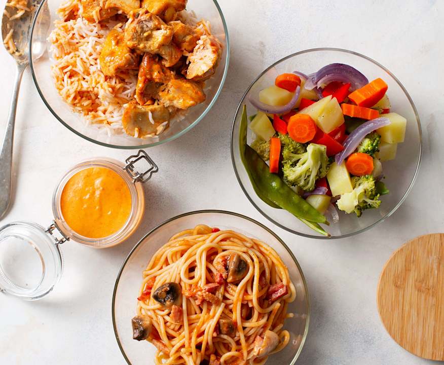 Batch-Cooking: Warmer Gemüsesalat, Spaghetti mit Tomaten und Pilzen ...