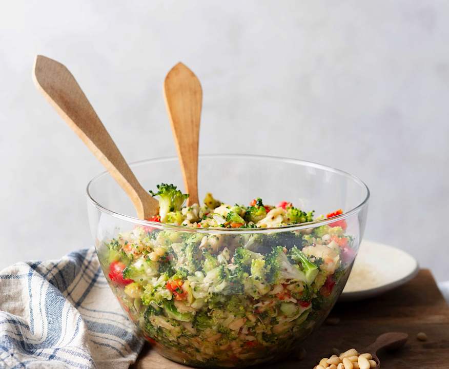 Brokkolisalat mit Pinienkernen - Cookidoo® – the official Thermomix ... Brokkolisalat mit Pinienkernen - Cookidoo® – the official Thermomix ...