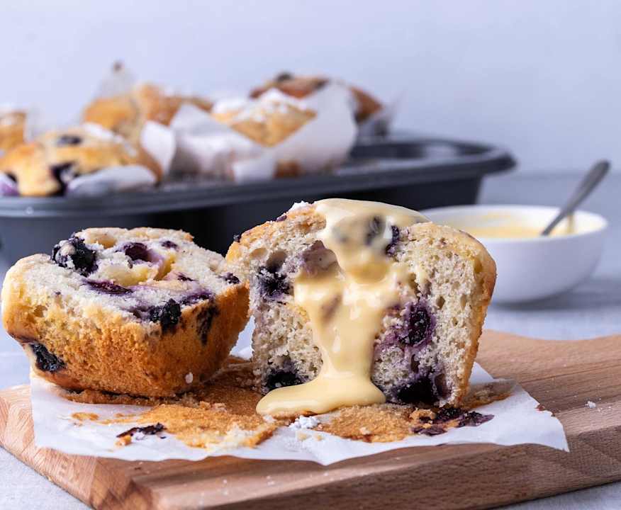 Blueberry and lemon curd muffins-image