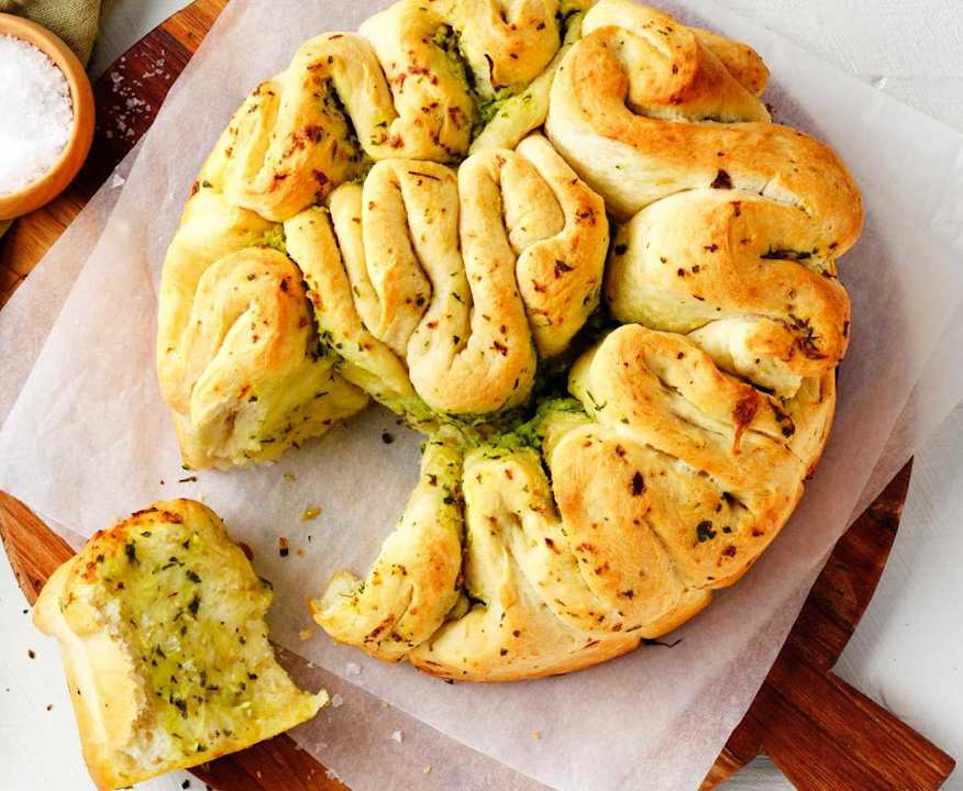 Kräuterfaltenbrot - Cookidoo® – das offizielle Thermomix®-Rezept-Portal Kräuterfaltenbrot - Cookidoo® – das offizielle Thermomix®-Rezept-Portal