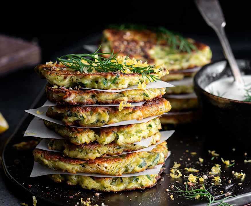 Beignets de courgette à la grecque (Kolokithokeftedes) - Cookidoo® – la