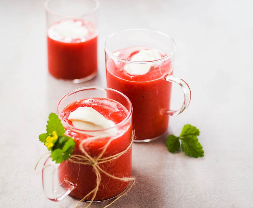 Soupe de fraise  la menthe