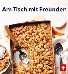 Am Tisch mit Freunden