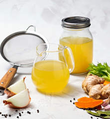 Nước Dùng Gà Thanh Khiết