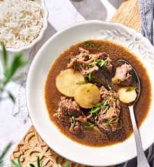 Braised Beef Stew with Radish