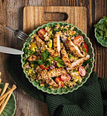 Sałatka z grillowanym indykiem