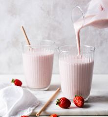 Çilekli Milkshake