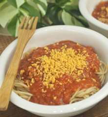Filipino-style lentil spaghetti