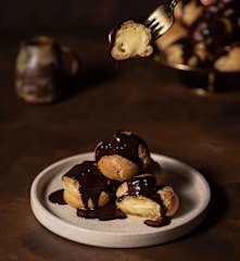 Profiterol (Pastacı Kremalı)