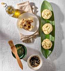 Πιτάκια με κρεμμύδι στον ατμό