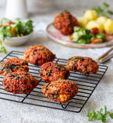 Pieczone kotlety z kurczaka z botwinką