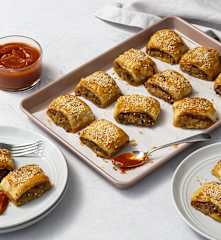 Hidden veg sausage rolls
