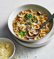 French onion pasta