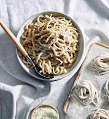 Cacio e Pepe pici