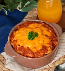 One Pot Cheesy Chilli Mac
