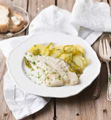 Rodaballo con patatas panadera