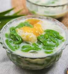 ลอดช่องน้ำกะทิ