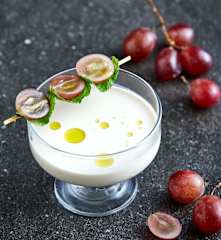 西班牙杏仁冷汤