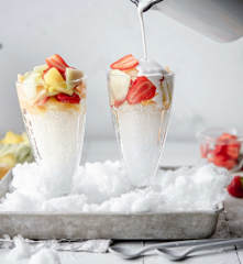 Coconut Milk Crushed Ice with Fruit (TM5)