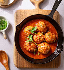 Thịt Viên Sốt Cà