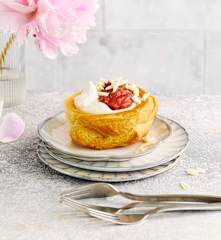 Rhabarber-Croissant-Cups