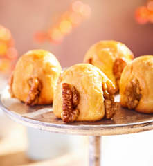Walnut Mooncake