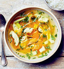 Poulet à la citronnelle, curcuma et riz basmati