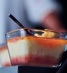 Verrine cheesecake au biscuit de Reims et coulis de pamplemousse