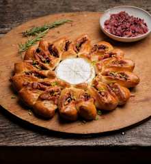 Festive Camembert Wreath