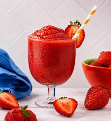 Granizado de fresa y vino rosado